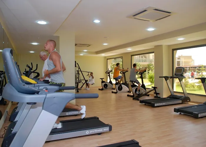 Nature And マルマリス