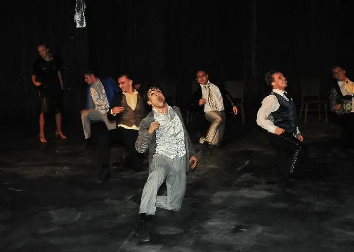 Nature And マルマリス