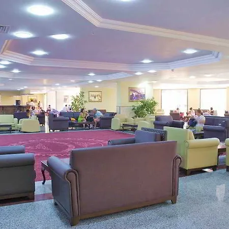 Nature And ホテル